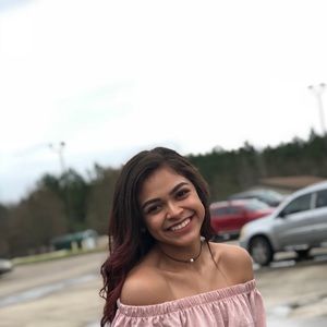 Meet your Posher, Stefani